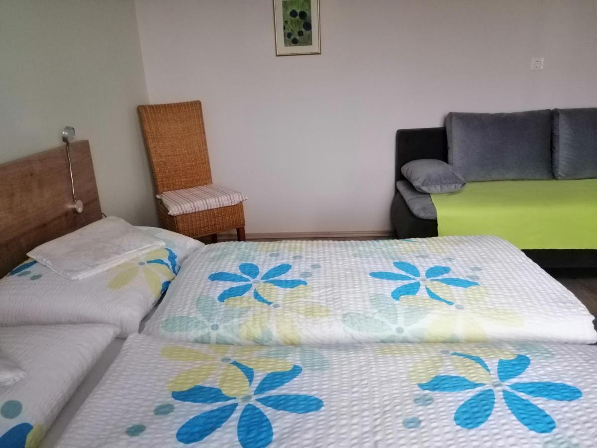 Campingblick-Gaestehaus-Ferienwohnungen Podersdorf am See Dış mekan fotoğraf